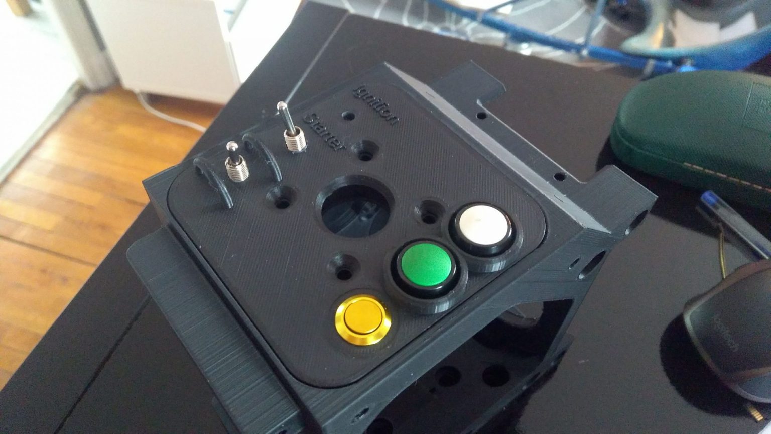 Mod button plate - Lebois Racing